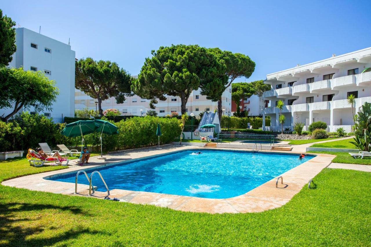 Host Wise - Bright Cozy Flats W Terrace & Pool Apartman Quarteira Kültér fotó