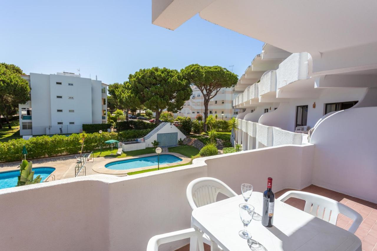 Host Wise - Bright Cozy Flats W Terrace & Pool Apartman Quarteira Kültér fotó