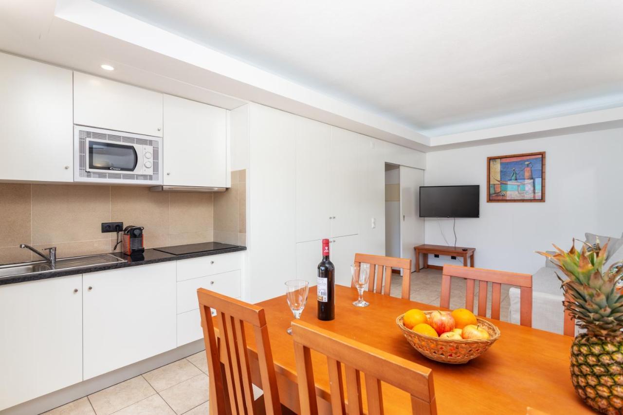 Host Wise - Bright Cozy Flats W Terrace & Pool Apartman Quarteira Kültér fotó